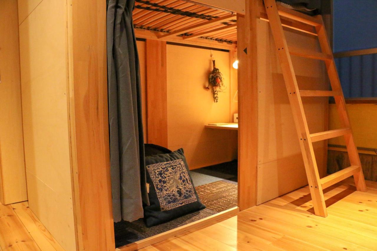 Konyamachi Guest House Kuku Takamatsu Bagian luar foto