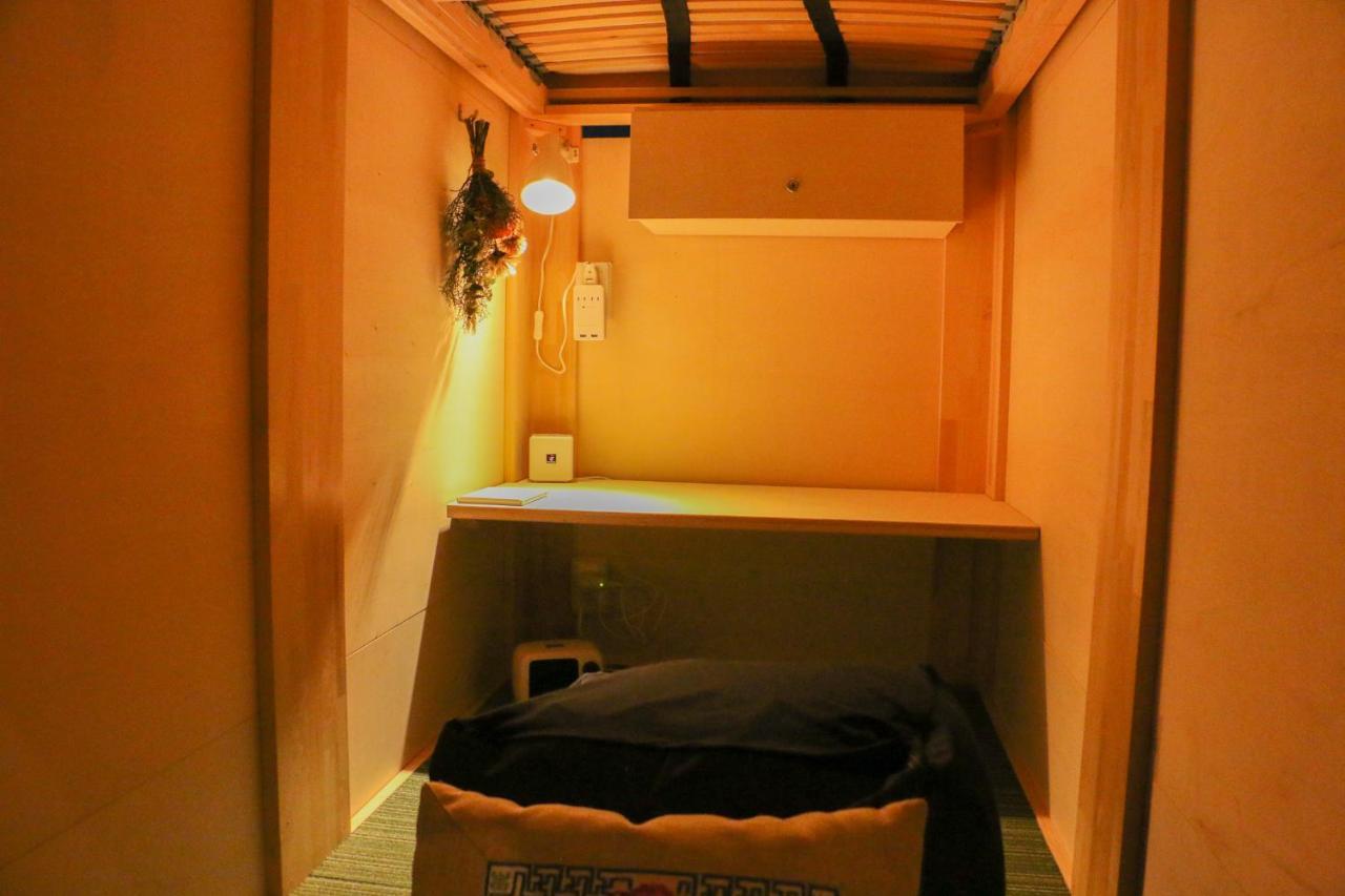 Konyamachi Guest House Kuku Takamatsu Bagian luar foto