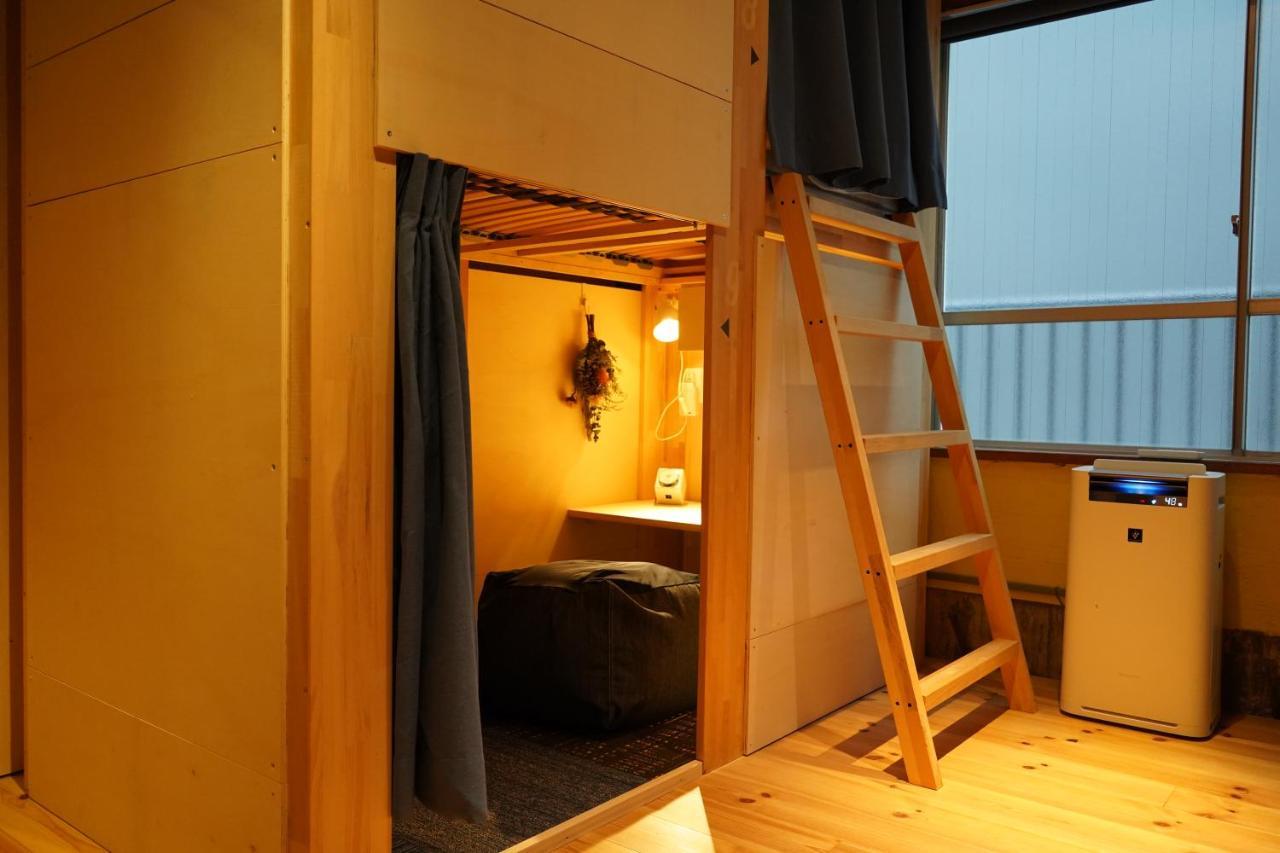 Konyamachi Guest House Kuku Takamatsu Bagian luar foto